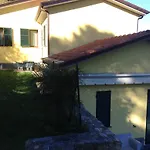 Arianna Hill House