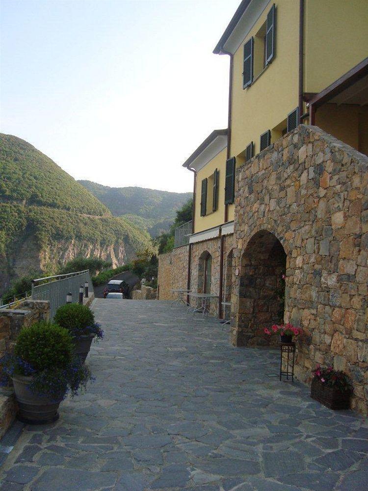 Arianna Hill House Bed & Breakfast 3*