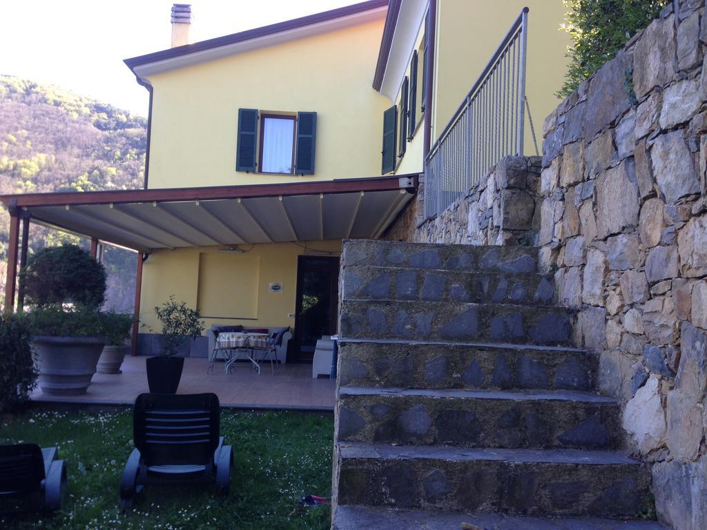 Arianna Hill House Bed & Breakfast 3*