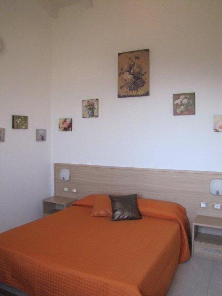 Arianna Hill House Bed & Breakfast 3*