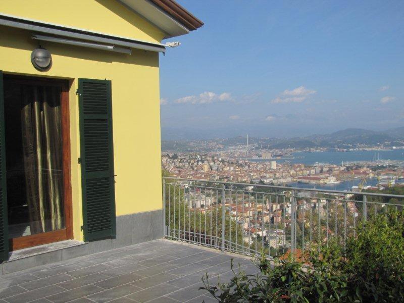 Arianna Hill House Bed & Breakfast 3*